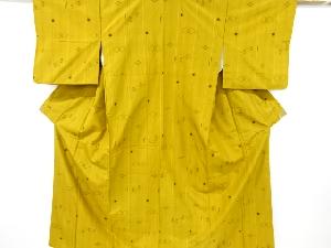 リサイクル　琉球絣柄織り出し米沢紬着物